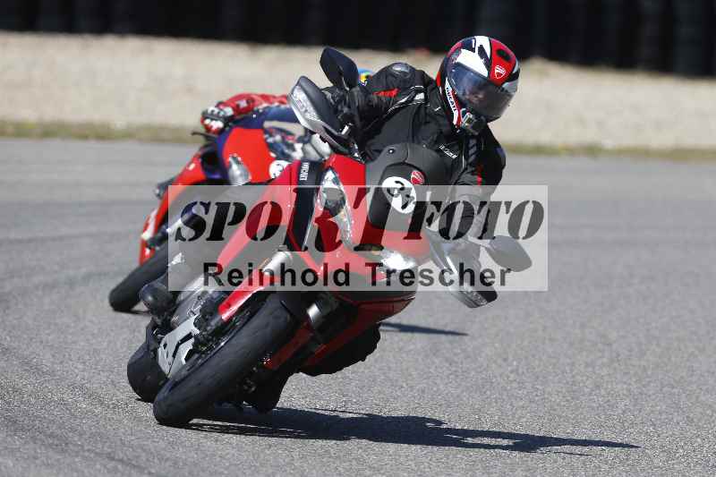 /01 02.04.2026 MAZ ADR/Gruppe rot/31